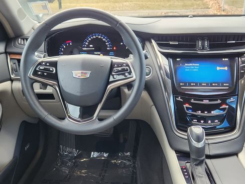 Used 2015 Cadillac CTS Sedan image 16