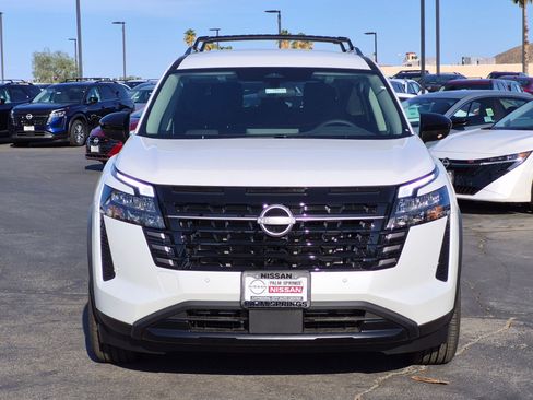 New 2026 Nissan Pathfinder SV w/ Cargo Package FWD image 7