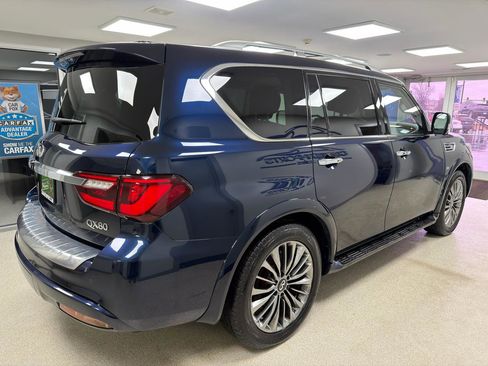 Used 2019 INFINITI QX80 Luxe w/ 22" Wheel Package image 3