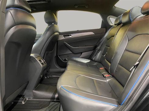 Used 2018 Hyundai Sonata Limited image 16