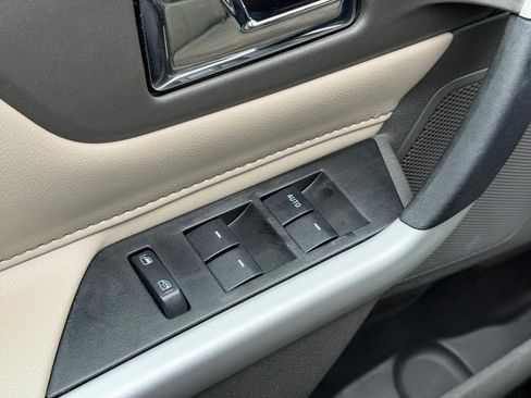 Used 2014 Ford Edge Limited w/ Equipment Group 301A FWD image 15