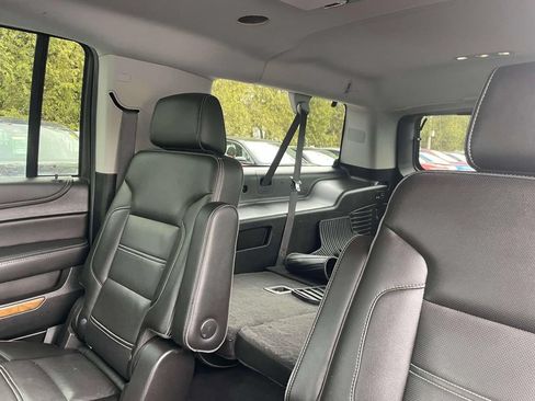 Used 2020 GMC Yukon XL Denali w/ Denali Ultimate Package AWD/4WD image 12