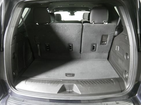 Used 2023 Chevrolet Tahoe LS image 18