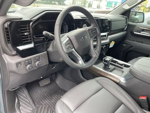 New 2025 Chevrolet Silverado 1500 LT Trail Boss w/ Convenience Package II image 19