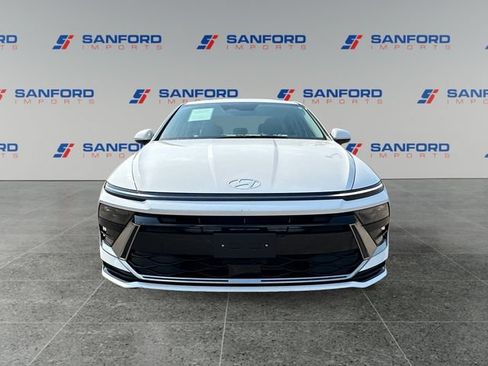 Used 2025 Hyundai Sonata SEL FWD image 8