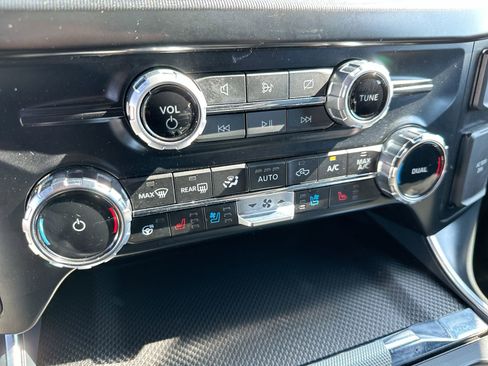 Used 2024 Ford F150 Raptor image 19