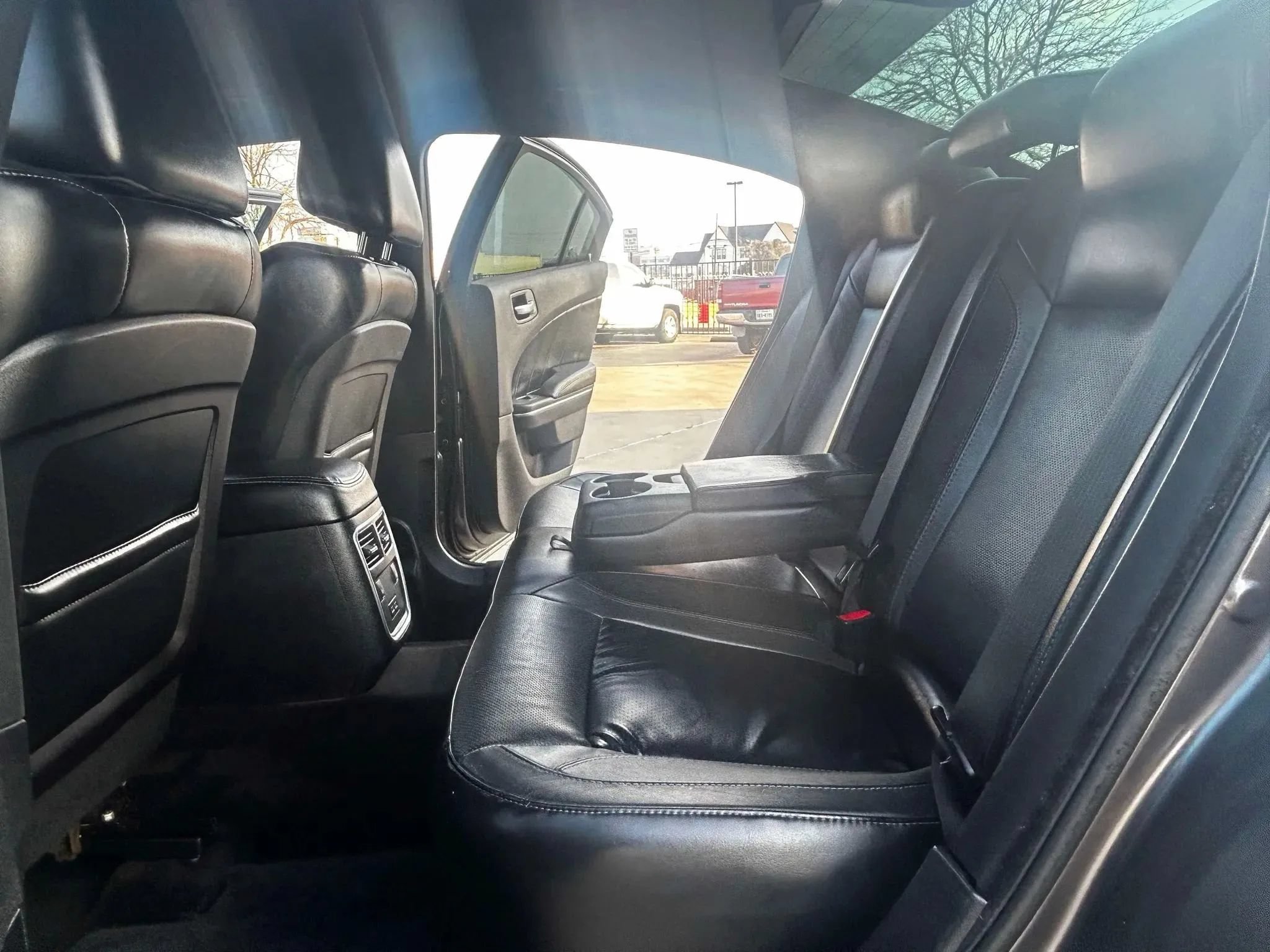 Used 2015 Dodge Charger SXT w/ Plus Group RWD image 21