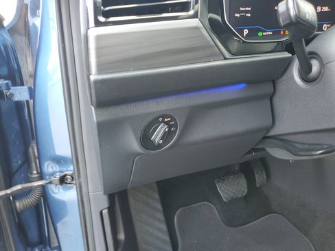 Used 2020 Volkswagen Jetta SEL image 16