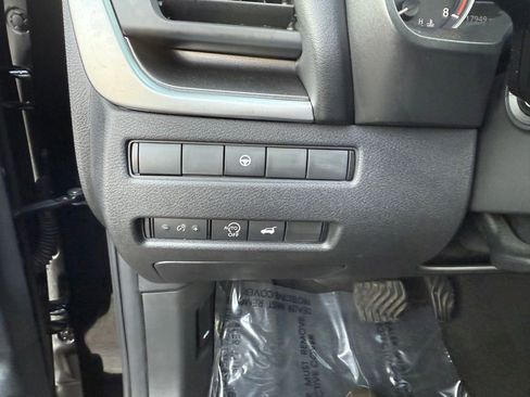 Certified 2024 Nissan Rogue SV w/ SV Premium Package image 24