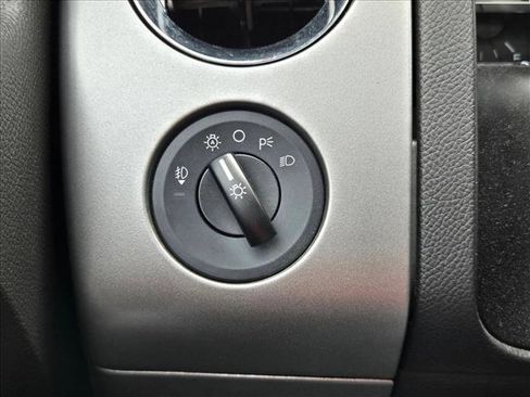 Used 2012 Ford Expedition EL Limited RWD image 17