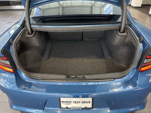 Used 2022 Dodge Charger Scat Pack RWD image 40