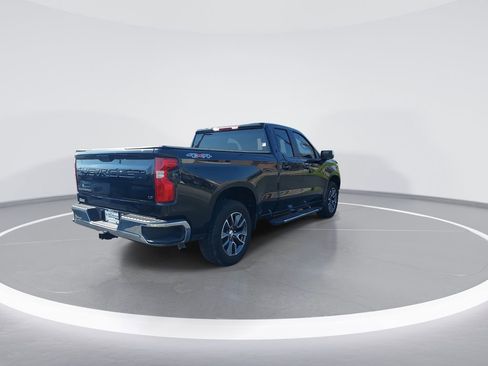 Used 2025 Chevrolet Silverado 1500 LT image 8