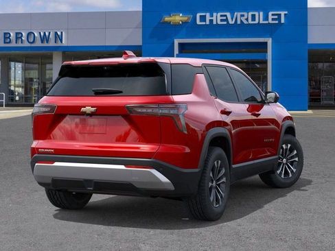 New 2026 Chevrolet Equinox LT w/ Convenience Package II image 3