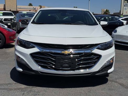 Used 2025 Chevrolet Malibu LT image 5