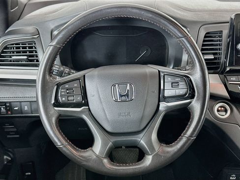 Used 2025 Honda Odyssey Sport-L image 18