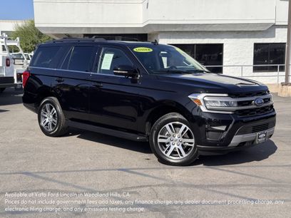 Used 2024 Ford Expedition XLT