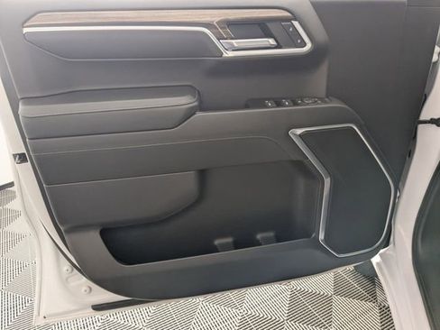 Used 2022 Chevrolet Silverado 1500 RST image 10