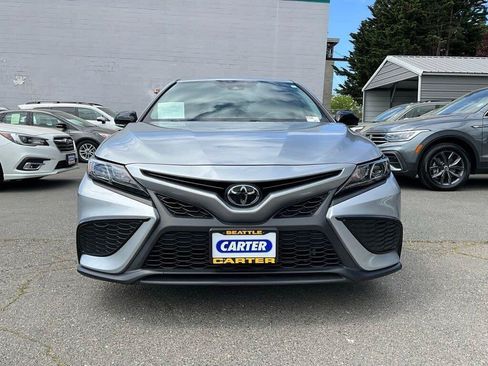 Used 2022 Toyota Camry SE w/ Carpet Mat Package (TMS) FWD image 3