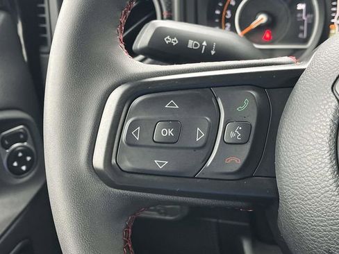 Used 2024 Jeep Wrangler Unlimited Rubicon image 26