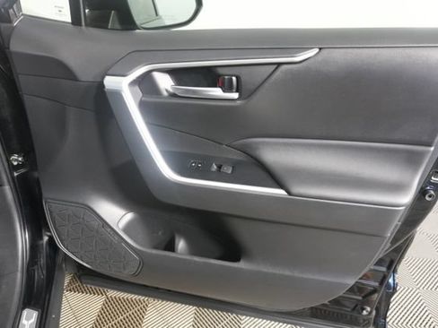 Used 2024 Toyota RAV4 AWD Hybrid image 32