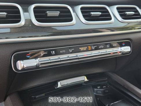 Used 2020 Mercedes-Benz GLE 350 w/ Premium Package image 21