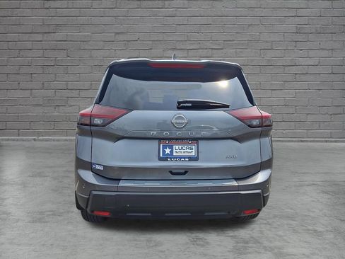 Used 2026 Nissan Rogue SV w/ SV Premium Package AWD/4WD image 10