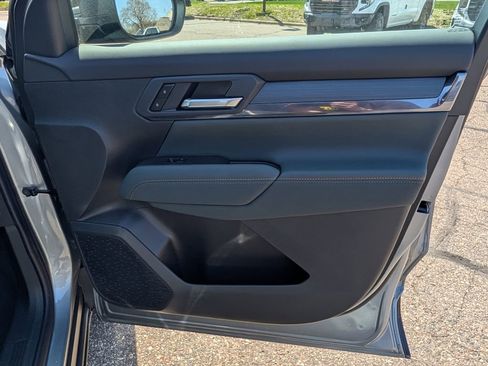 New 2026 GMC Terrain AT4 w/ Technology Package II AWD/4WD image 22