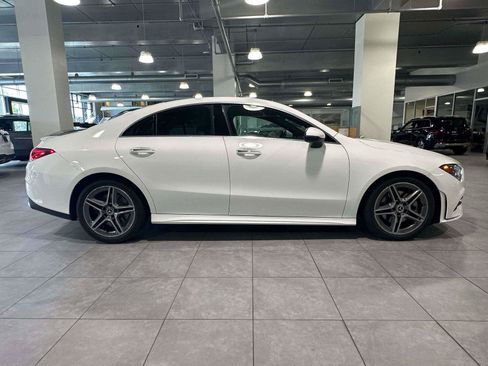 Certified 2022 Mercedes-Benz CLA 250 4MATIC image 5