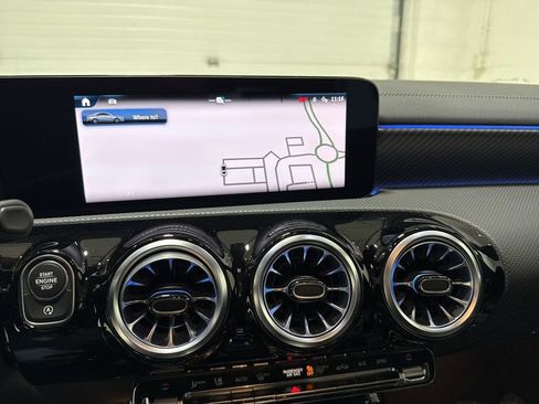 Used 2025 Mercedes-Benz CLA 250 4MATIC w/ Exclusive Package image 20