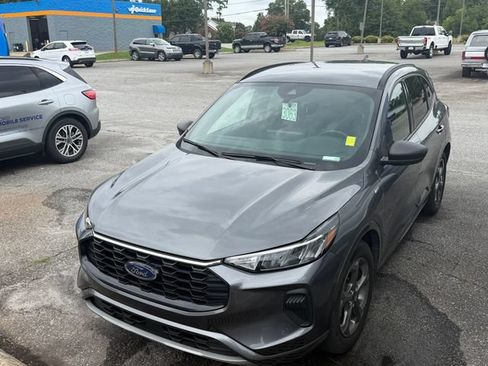 Certified 2024 Ford Escape ST-Line w/ Tech Pack #1 FWD image 4