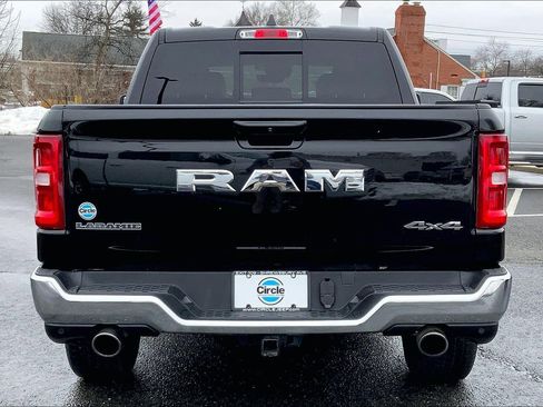 Used 2025 RAM 1500 Laramie AWD/4WD image 4