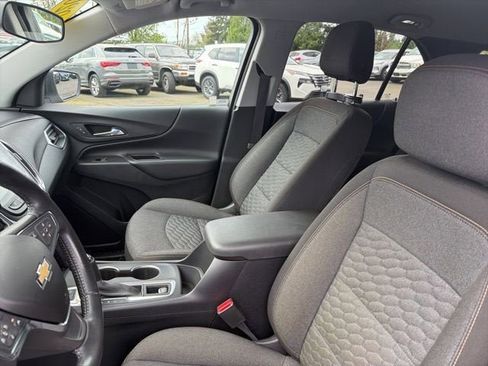 Used 2020 Chevrolet Equinox LT AWD/4WD image 12