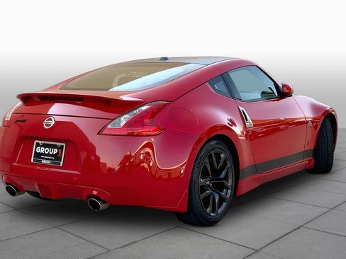 Used 2016 Nissan 370Z Touring w/ Aerodynamics Package RWD image 13