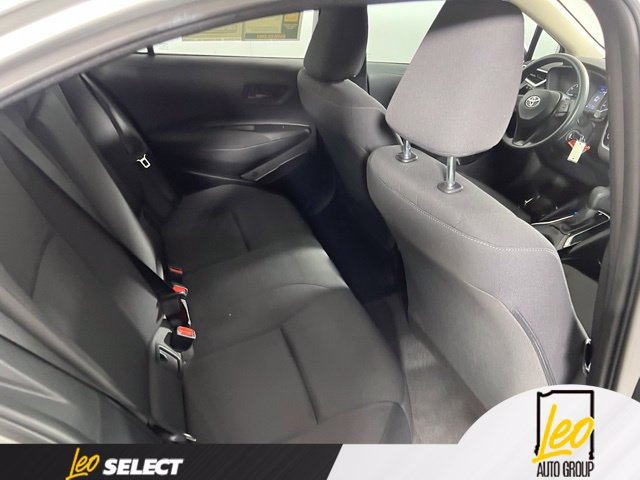 Used 2024 Toyota Corolla LE FWD image 17