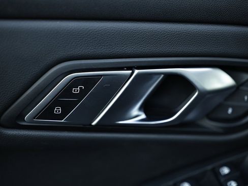 Used 2023 BMW 330i Sedan w/ Driving Assistance Package image 16