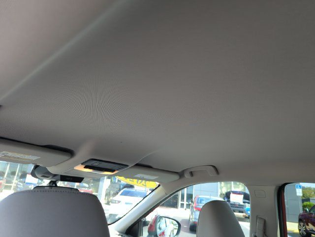 Certified 2021 Nissan Rogue SV FWD image 30