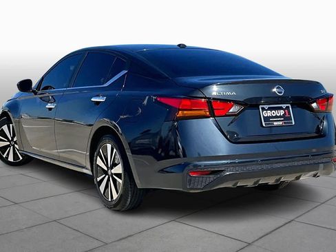 Certified 2022 Nissan Altima 2.5 SV FWD image 21