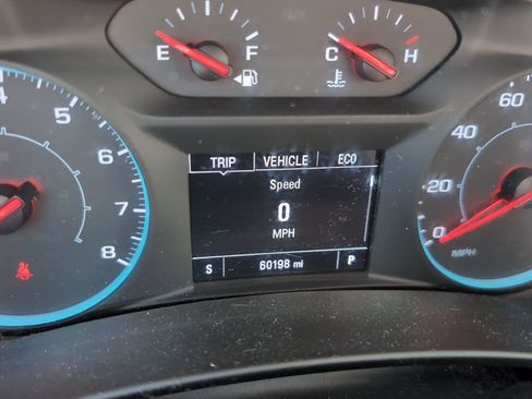 Used 2019 Chevrolet Equinox LS image 9