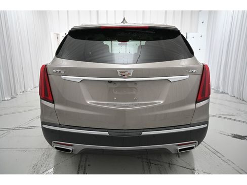 Used 2023 Cadillac XT5 Premium Luxury image 6