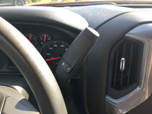 Used 2020 Chevrolet Silverado 1500 Custom Trail Boss w/ Custom Convenience Package AWD/4WD image 17