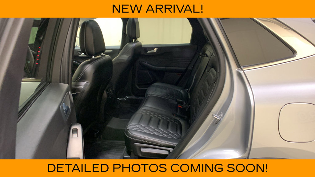 Certified 2023 Ford Escape Platinum w/ Premium Technology Package AWD/4WD image 23