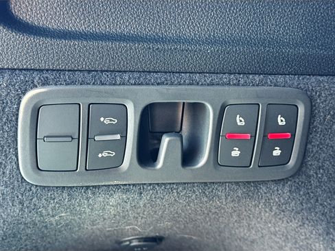 Certified 2025 Audi Q7 3.0T Prestige w/ Prestige Package image 12