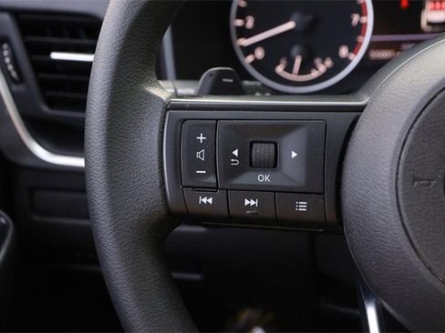 Certified 2023 Nissan Rogue S image 11