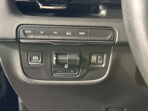 Used 2024 Cadillac Escalade Sport AWD/4WD image 34