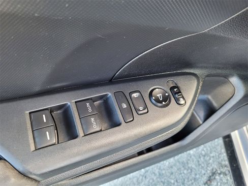 Used 2019 Honda Civic Sport image 24