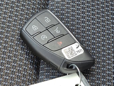Used 2023 Buick Envision Preferred AWD/4WD image 39