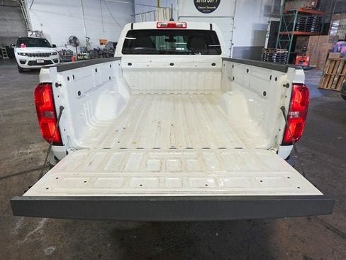 Used 2022 Chevrolet Colorado W/T image 6