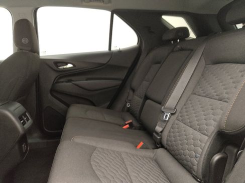 Used 2019 Chevrolet Equinox LT AWD/4WD image 18