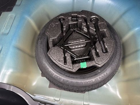 Used 2026 Hyundai Elantra Sport image 30