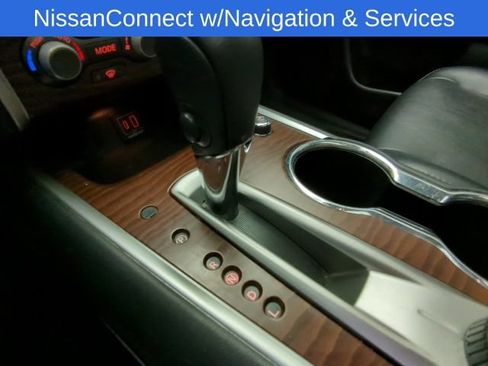 Used 2019 Nissan Pathfinder Platinum AWD/4WD image 19
